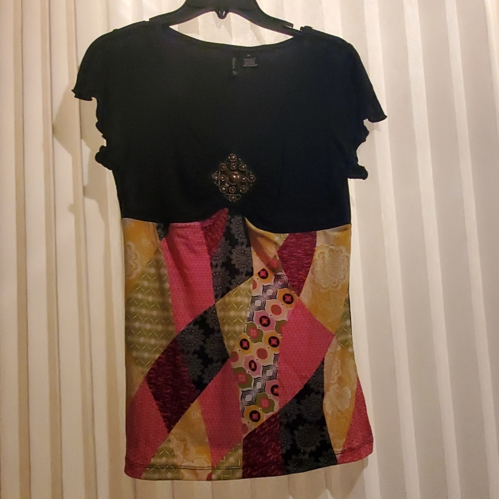 New Direction PETITE LARGE V-neck tunic top